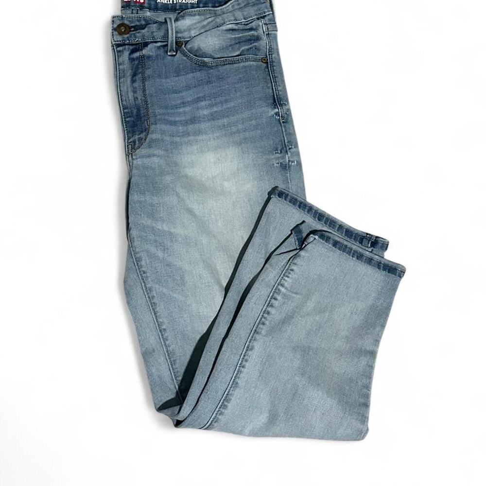 Levis high rise ankle straight blue